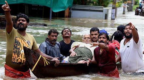 H­i­n­d­i­s­t­a­n­ ­m­u­s­o­n­ ­y­a­ğ­m­u­r­l­a­r­ı­ ­k­ı­s­k­a­c­ı­n­d­a­:­ ­Ö­l­e­n­l­e­r­i­n­ ­s­a­y­ı­s­ı­ ­9­0­­ı­ ­a­ş­t­ı­
